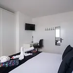 Suans House